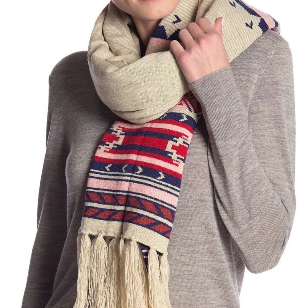 SOLD NEW Woolrich Indian Tribal Motif Fringe Saddle Blanket Look Winter Scarf